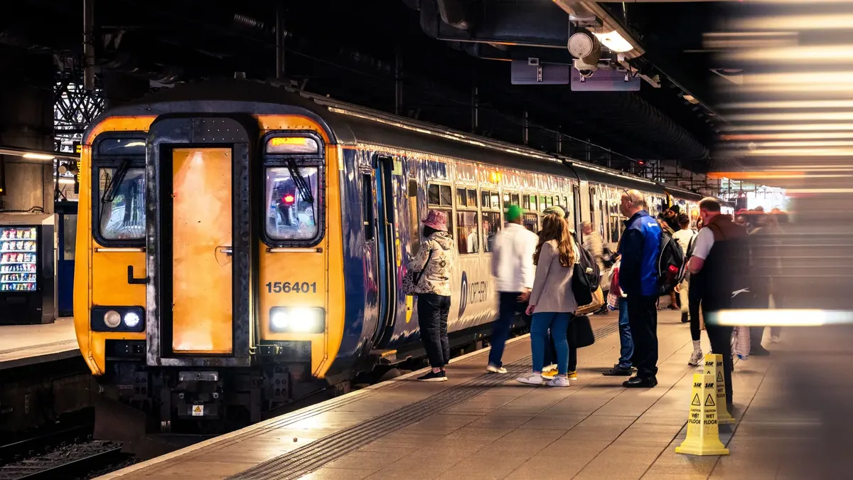 Manchester Airport to the city centre: all your options, ranked