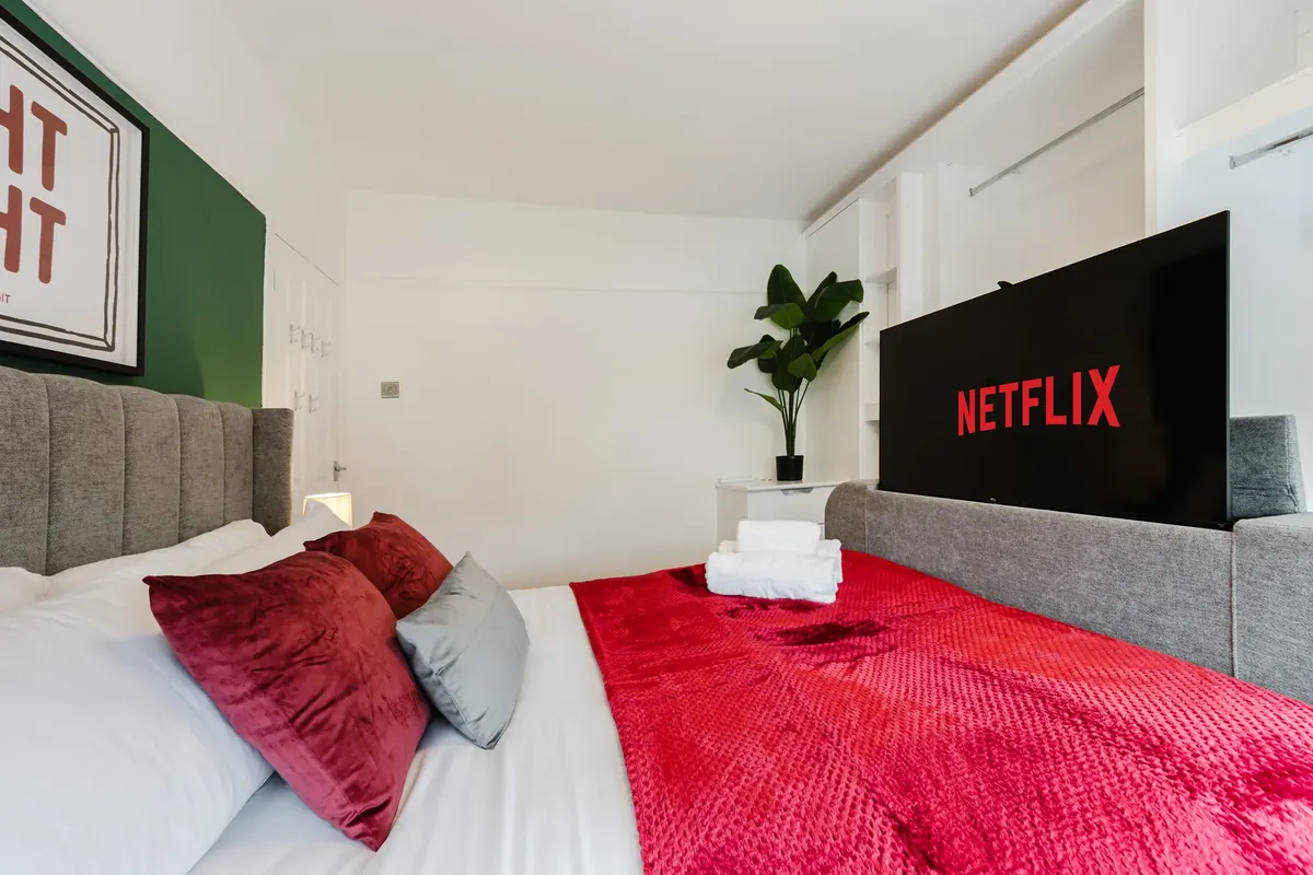 Main bedroom
